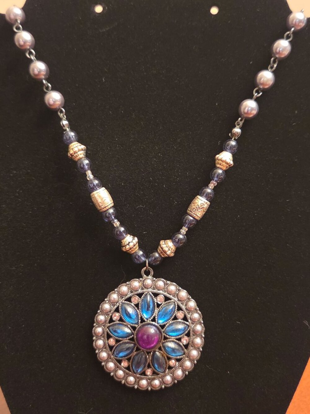 Avon Vintage Flower Medallion Beaded Necklace Gunmetal Blue Purple